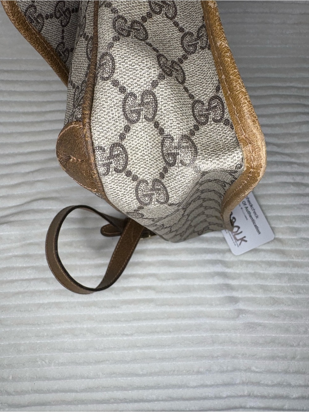 Gucci Vintage Crossbody Bag with COA - Picture 6 of 11